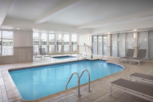 Hilton Garden Inn Granbury - image 7
