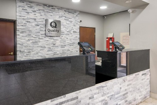 Quality Inn & Suites Granbury - image 19