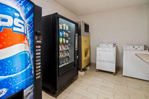 Quality Inn & Suites Granbury - image 33