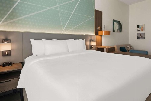Comfort Suites Granbury - image 19
