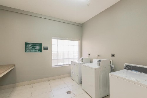 La Quinta by Wyndham Granbury - image 17