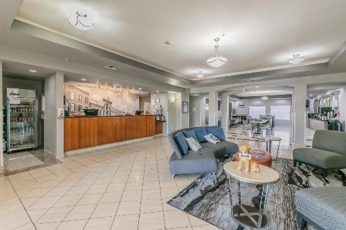 La Quinta by Wyndham Granbury - image 4