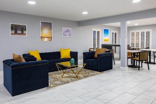 Days Inn by Wyndham Granbury - image 26