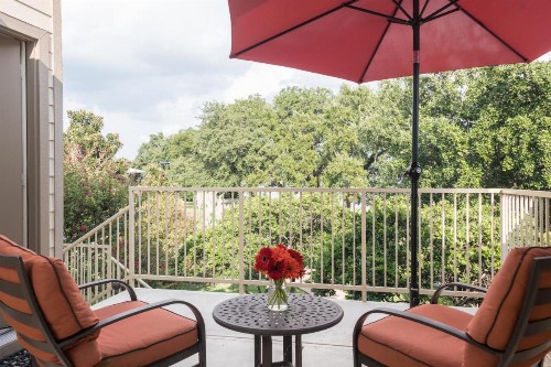 Inn on Lake Granbury - image 21