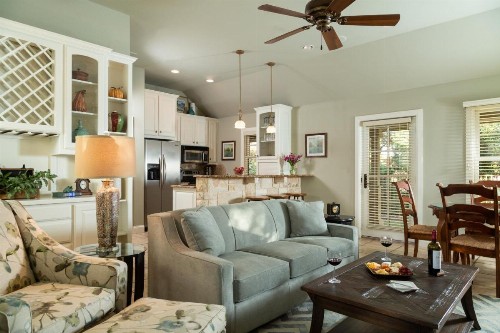 Inn on Lake Granbury - image 31
