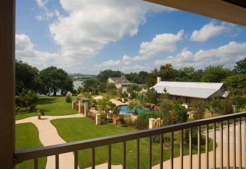 Inn on Lake Granbury - image 5