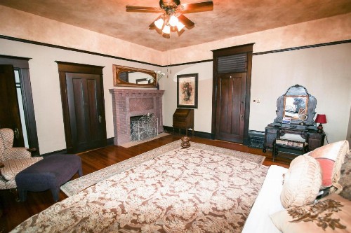 Iron Horse Inn - image 23