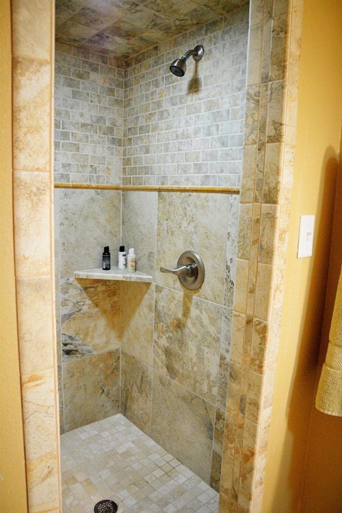 Iron Horse Inn - image 45