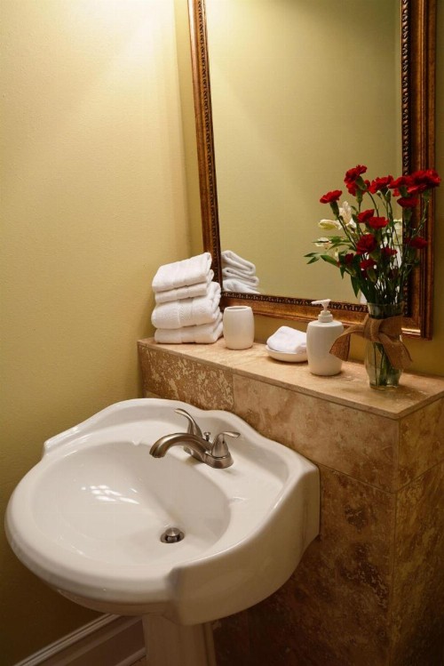 Iron Horse Inn - image 46