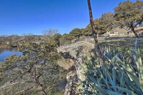 Lake Granbury Getaway Less Than 2 Mi to Historic Dwtn - image 12