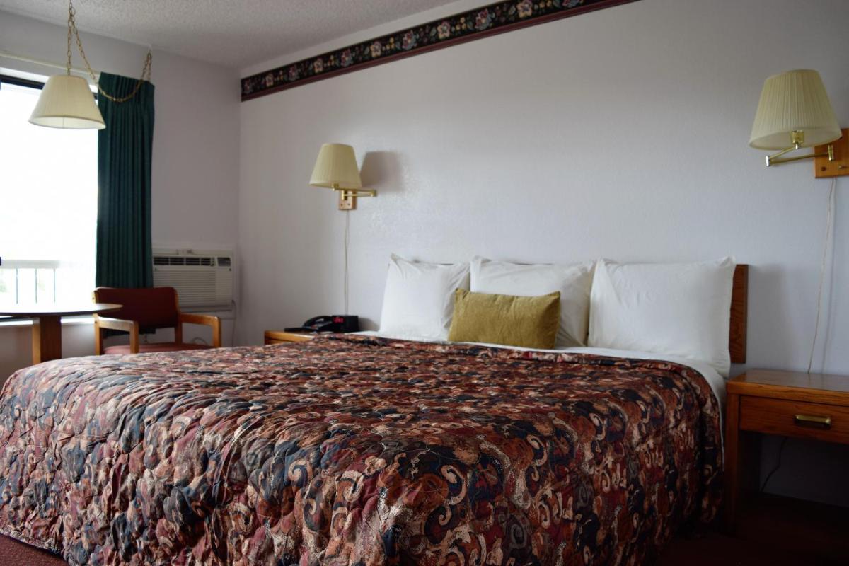 Littletree Inn - image 5