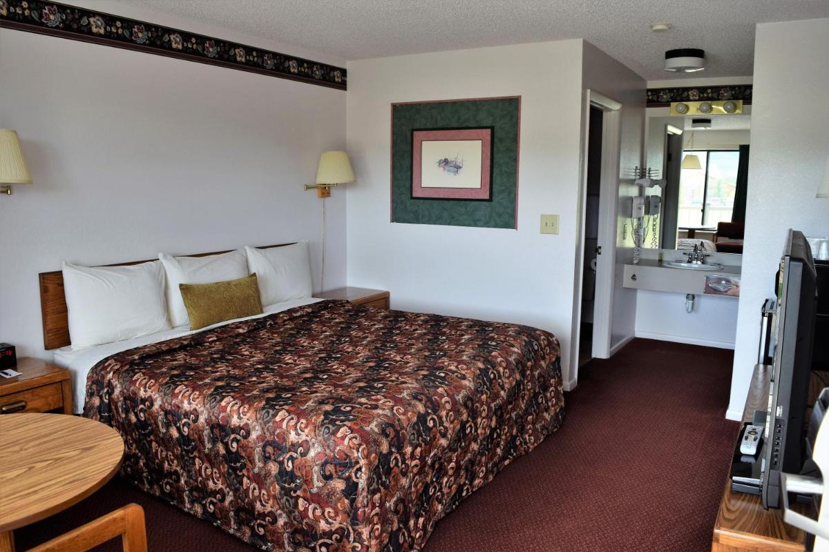 Littletree Inn - image 7