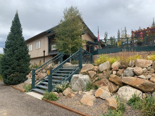 Hideaway Mountain Lodge - image 33