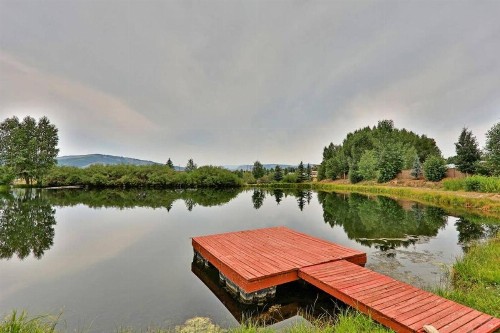 Cozy Mountain Home w/ Hot Tub Pool & Fishing! - image 12