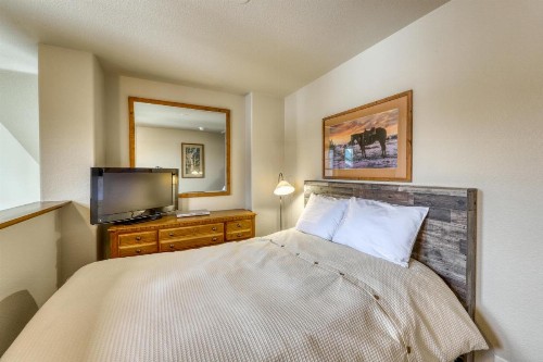 Kicking Horse Getaway - image 9