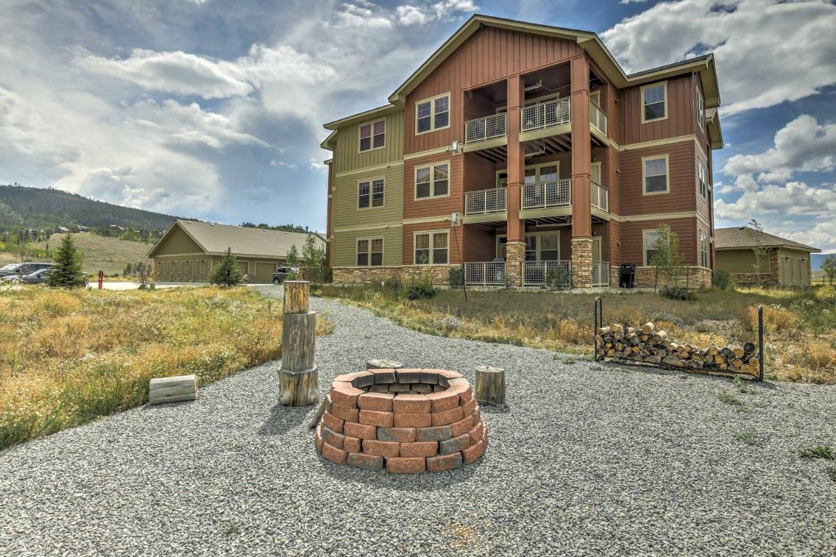 Granby Condo with Balconies Mtn Views and Pool Access! - image 6