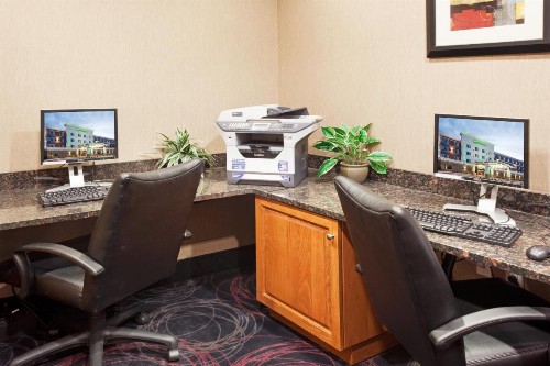 Holiday Inn Hotel & Suites Grand Junction-Airport an IHG Hotel - image 23