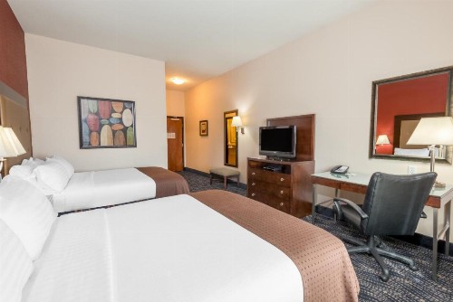 Holiday Inn Hotel & Suites Grand Junction-Airport an IHG Hotel - image 26