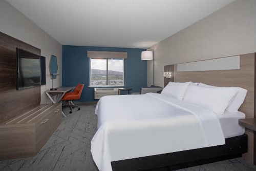 Holiday Inn Express Hotel & Suites Grand Junction an IHG Hotel - image 18