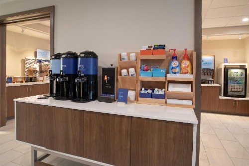 Holiday Inn Express Hotel & Suites Grand Junction an IHG Hotel - image 21