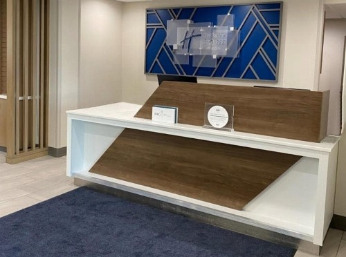 Holiday Inn Express Hotel & Suites Grand Junction an IHG Hotel - image 37