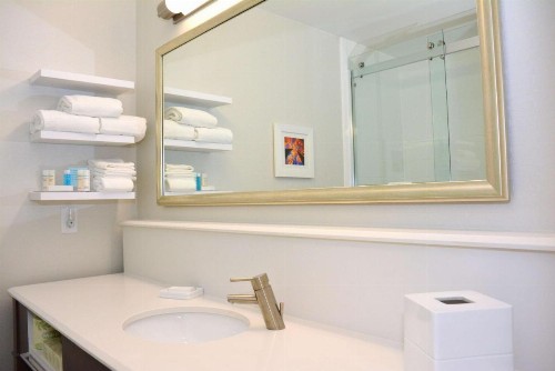 Hampton Inn Grand Junction - image 14