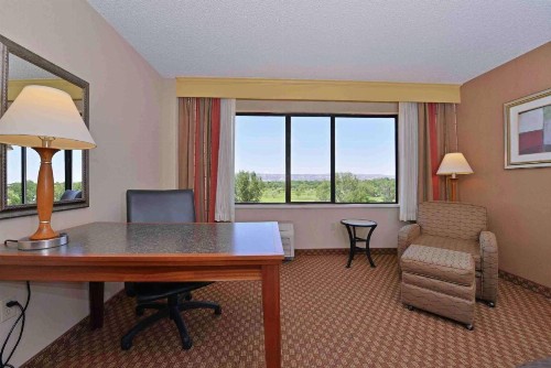 DoubleTree by Hilton Grand Junction - image 26