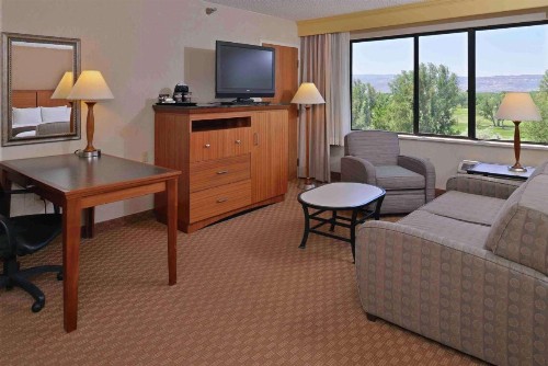 DoubleTree by Hilton Grand Junction - image 33
