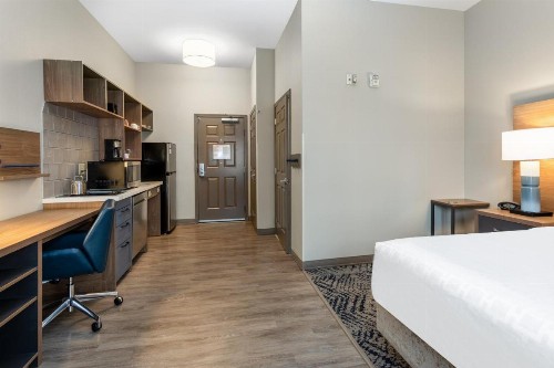 Candlewood Suites Grand Junction an IHG Hotel - image 5