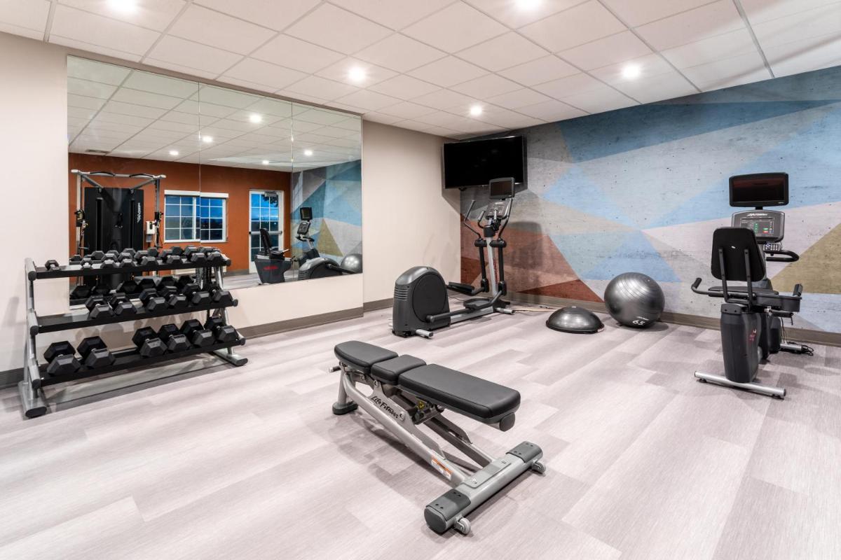 Candlewood Suites Grand Junction an IHG Hotel - image 7