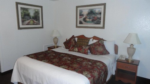 Grand Junction Palomino Inn - image 9