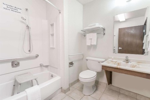 Super 8 by Wyndham Grand Junction Colorado - image 30