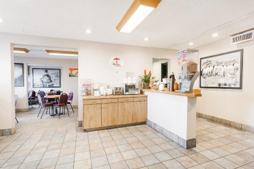 Super 8 by Wyndham Grand Junction Colorado - image 32