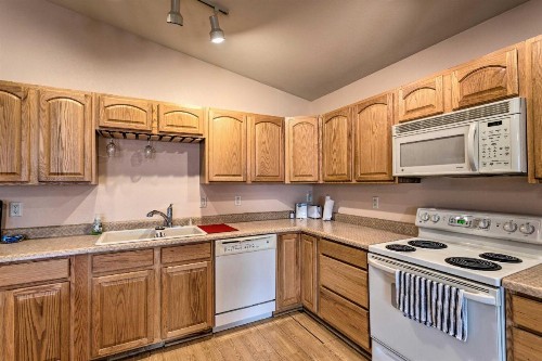 Grand Junction Townhome By CO Natl Monument! - image 9