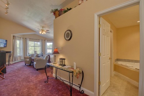 Castle Creek Manor - image 29