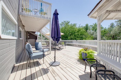 Castle Creek Manor - image 32