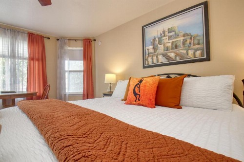 Castle Creek Manor - image 34