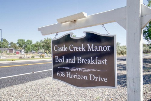 Castle Creek Manor - image 38