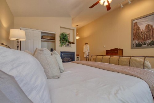 Castle Creek Manor - image 40