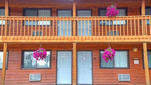 Americas Best Value Inn - Bighorn Lodge - image 5