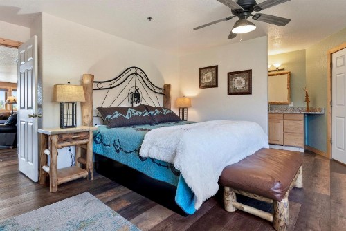 Gateway Inn - image 24