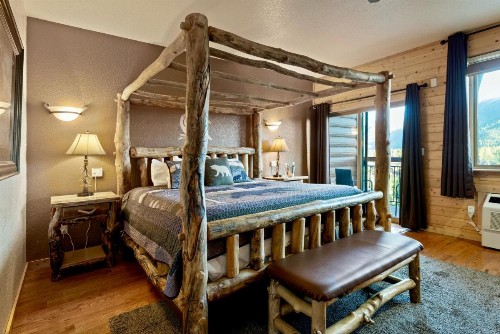 Gateway Inn - image 42