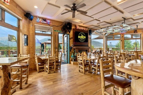 Gateway Inn - image 44