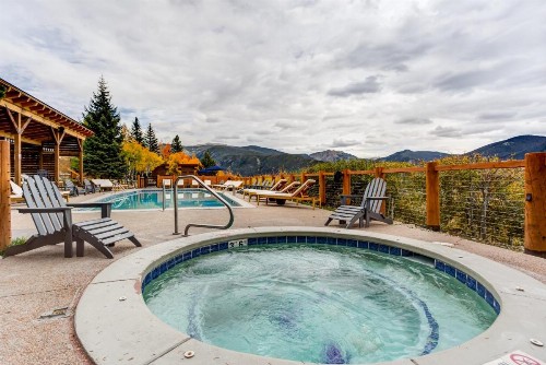 Grand Lake Lodge - image 31
