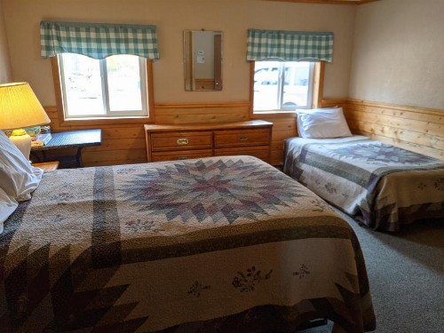 Daven Haven Lodge & Cabins - image 48