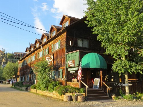 The Historic Rapids Lodge - image 11