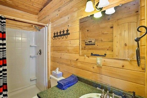 Grand Lake Cabin 3 Mi to Rocky Mtn Natl Park! - image 12