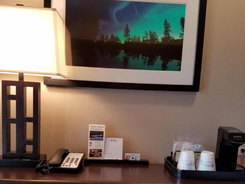 Best Western Plus Superior Inn & Suites - image 4