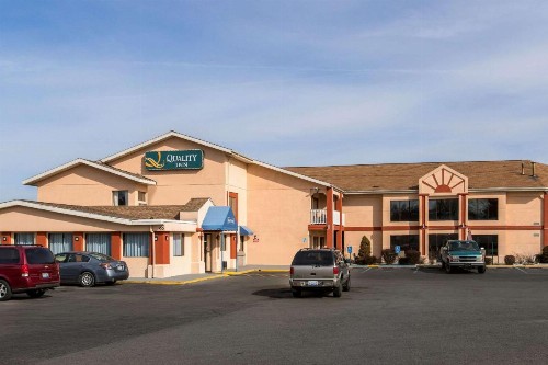 Quality Inn Grand Rapids Near Downtown - image 2