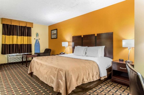 Quality Inn Grand Rapids Near Downtown - image 22